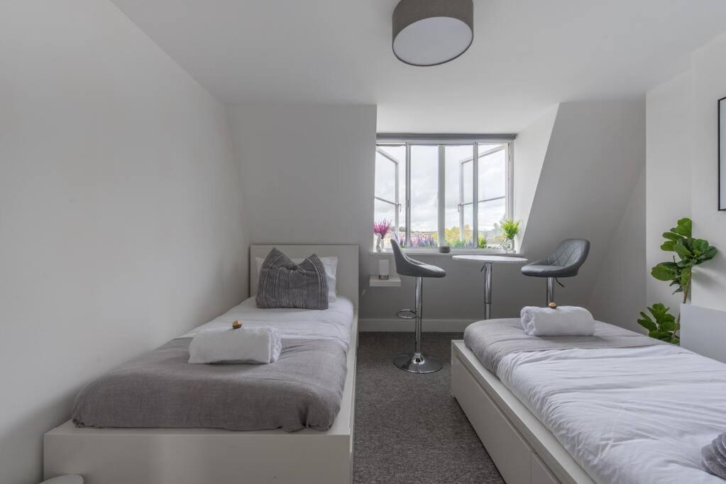 Parade Gardens Boutique Apartments- Central, Grade I Listed, 4K Tvs, Hidden Views باث المظهر الخارجي الصورة